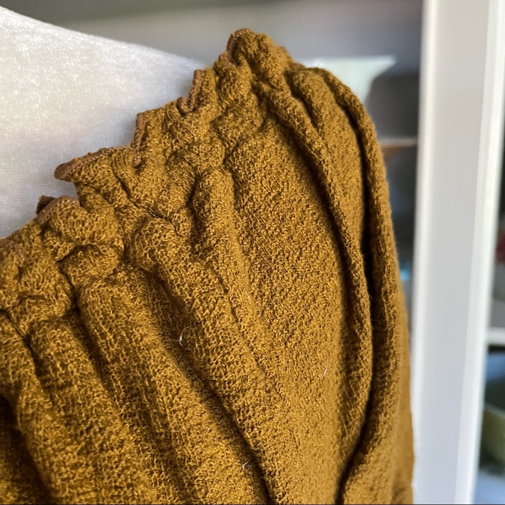 Madewell Texture And Thread Drawstring Top - Size… - image 3